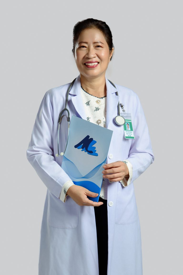 Bác sĩ – Phan Thị Nga