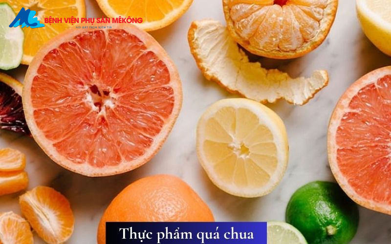 Phụ nữ sau sinh nên kiêng ăn gì?